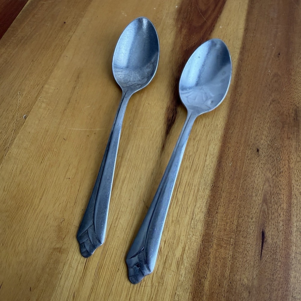 Lot Of 2 Stainless Steel Spoons USA Kitchen‎ Dining Replacement